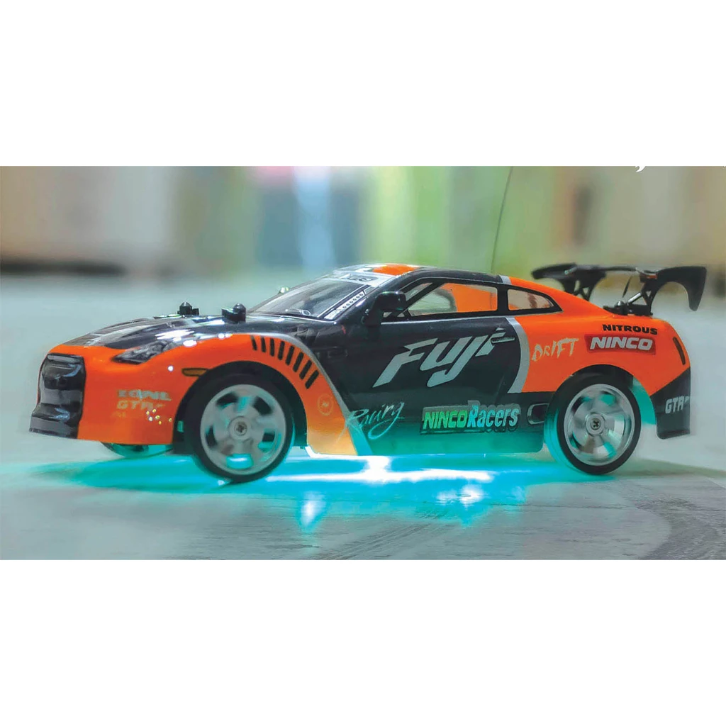 Ninco RC Fuji Driftauto + Licht 1:18 Oranje/Zwart 4 Ninco RC Fuji Driftauto + Licht 1:18 Oranje/Zwart - Afbeelding 2